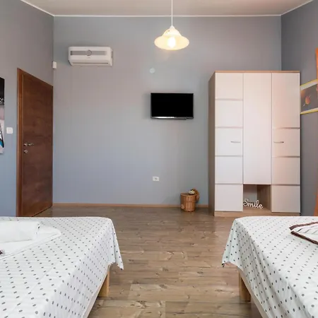 Gorgeous In With Wifi Holiday home Pula